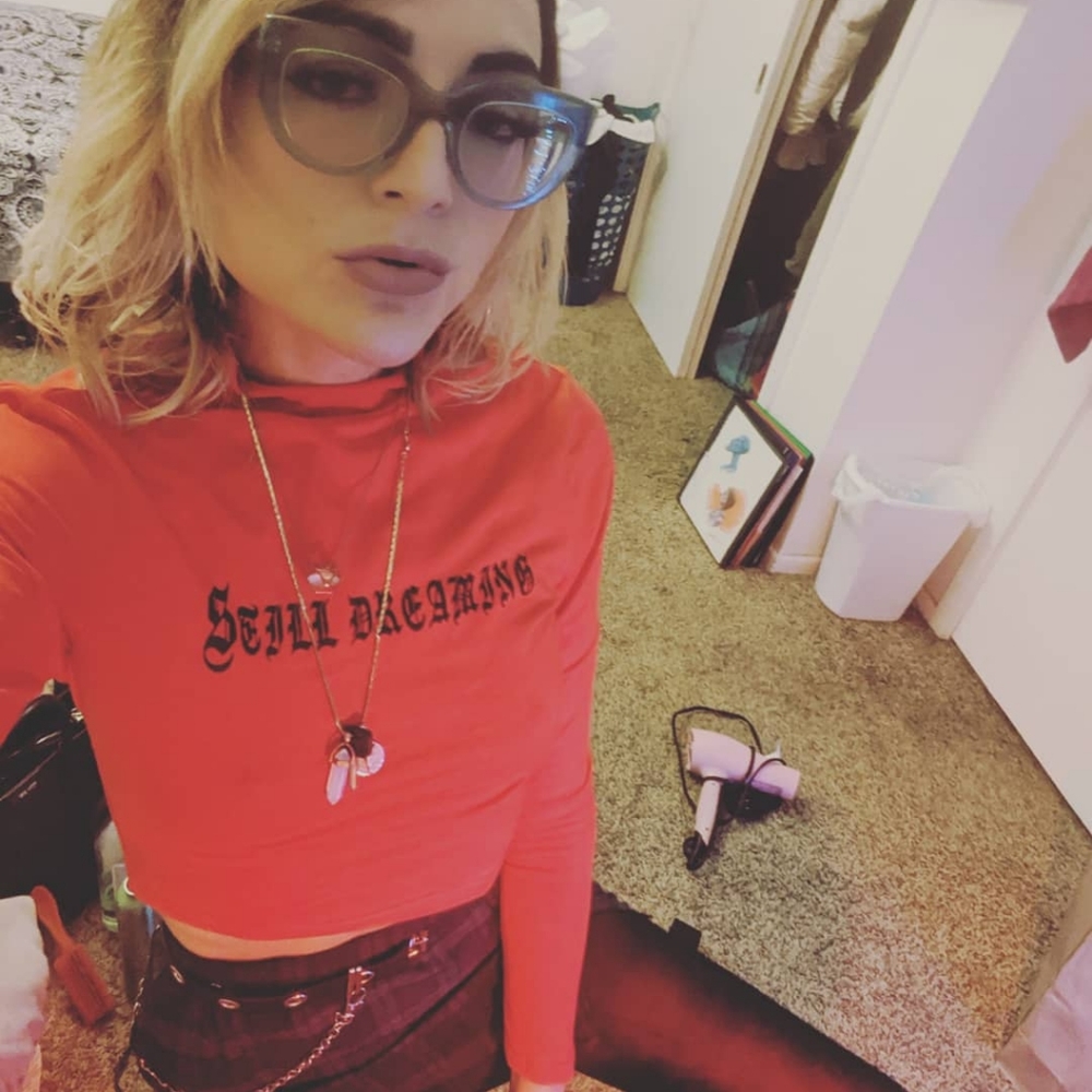 unif, current mod and other angel like tings 🍭✨